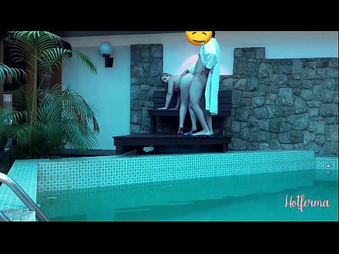 ❤️ Inaanyayahan ni Boss ang kasambahay sa pool, ngunit hindi napigilan ang init ❤️ Fuck video sa tl.allo-sex.ru ️❤