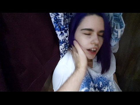 ❤️ Natagpuan ang aking kapatid na babae sa aparador at tinulungan ang kanyang cum ❤️ Fuck video sa tl.allo-sex.ru ️❤